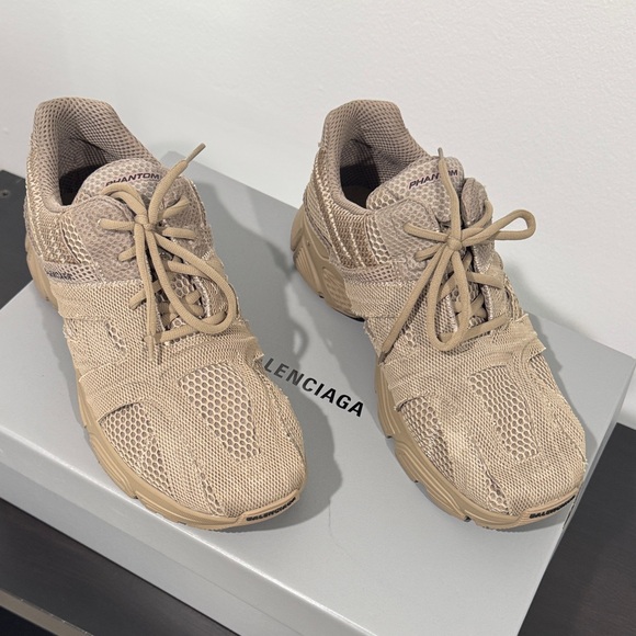 Balenciaga phantom Tan Mesh Sneakers - Picture 1 of 8